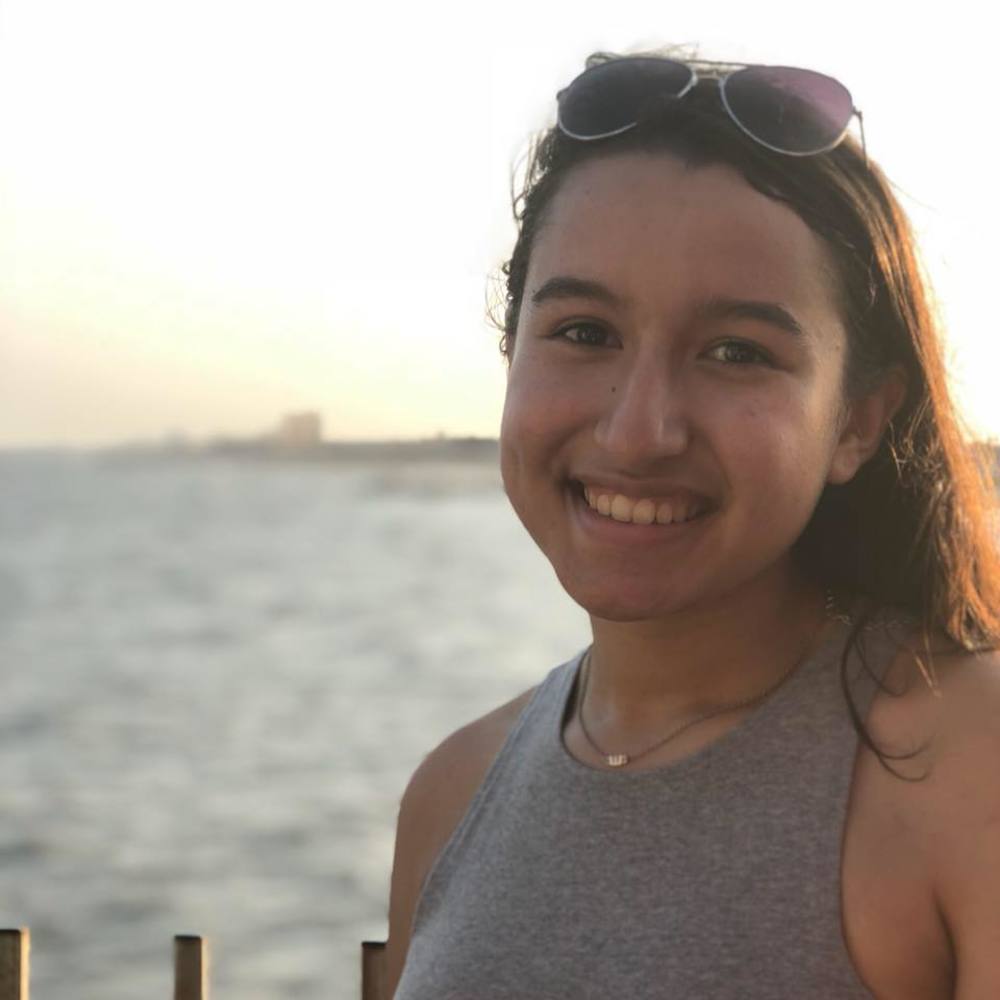 Meet your Posher, Eva